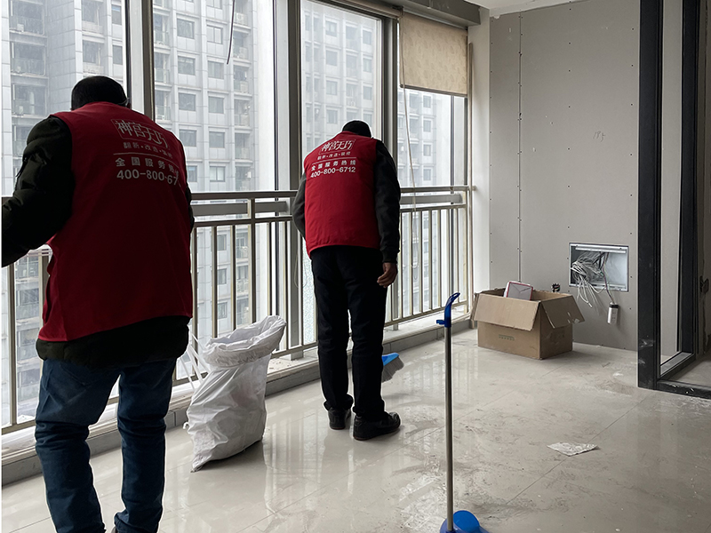  家里客廳改成工作區還“違法”了？太離譜了吧！(圖3)