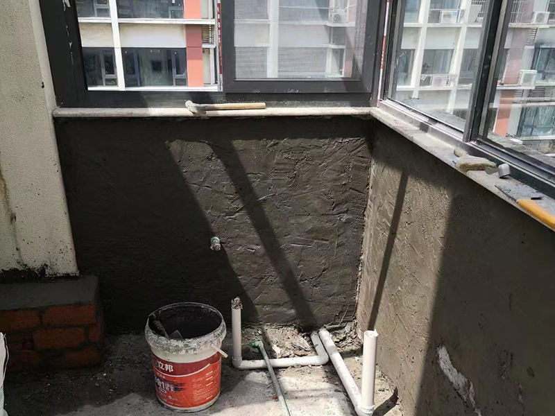這樣裝修的全封閉陽臺，你還會覺得壓抑嗎？(圖2)