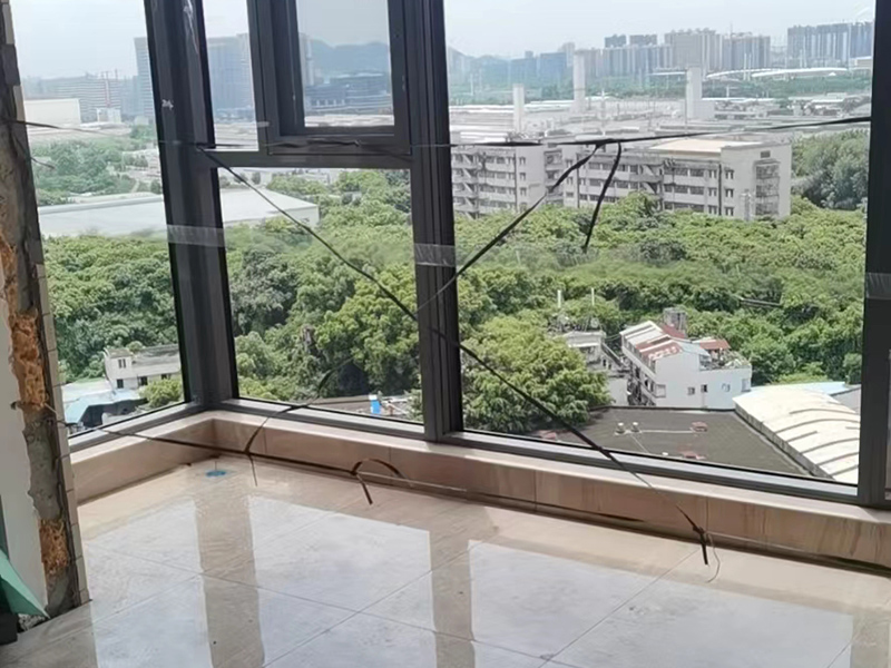 你知道怎么區(qū)分露臺和陽臺嗎？其實陽臺裝修費用并不高(圖3)