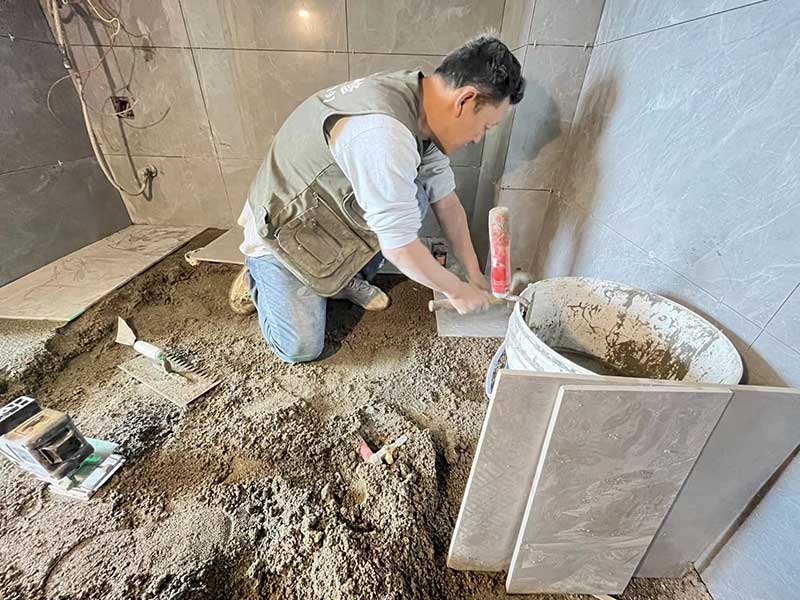 衛生間防水試完水怎么把水弄出來(圖2)